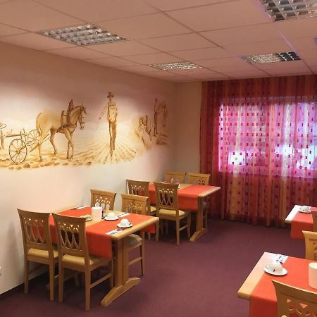 Hotel Gasthof Familie Czepl Ernsthofen Εξωτερικό φωτογραφία